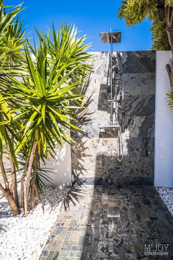 La Villa Rosaya - Piscine & Jacuzzi Saint Pierre Bagian luar foto