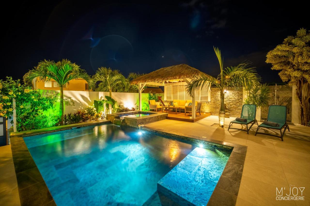 La Villa Rosaya - Piscine & Jacuzzi Saint Pierre Bagian luar foto